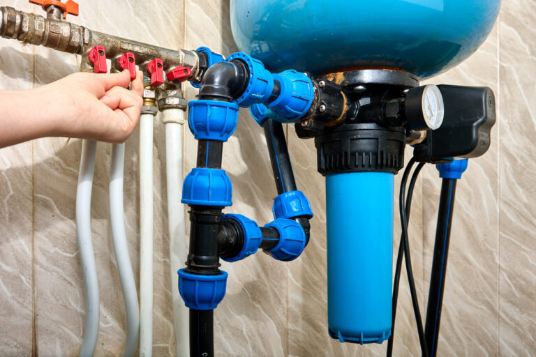 Electrical water supply system with automatic pump control.